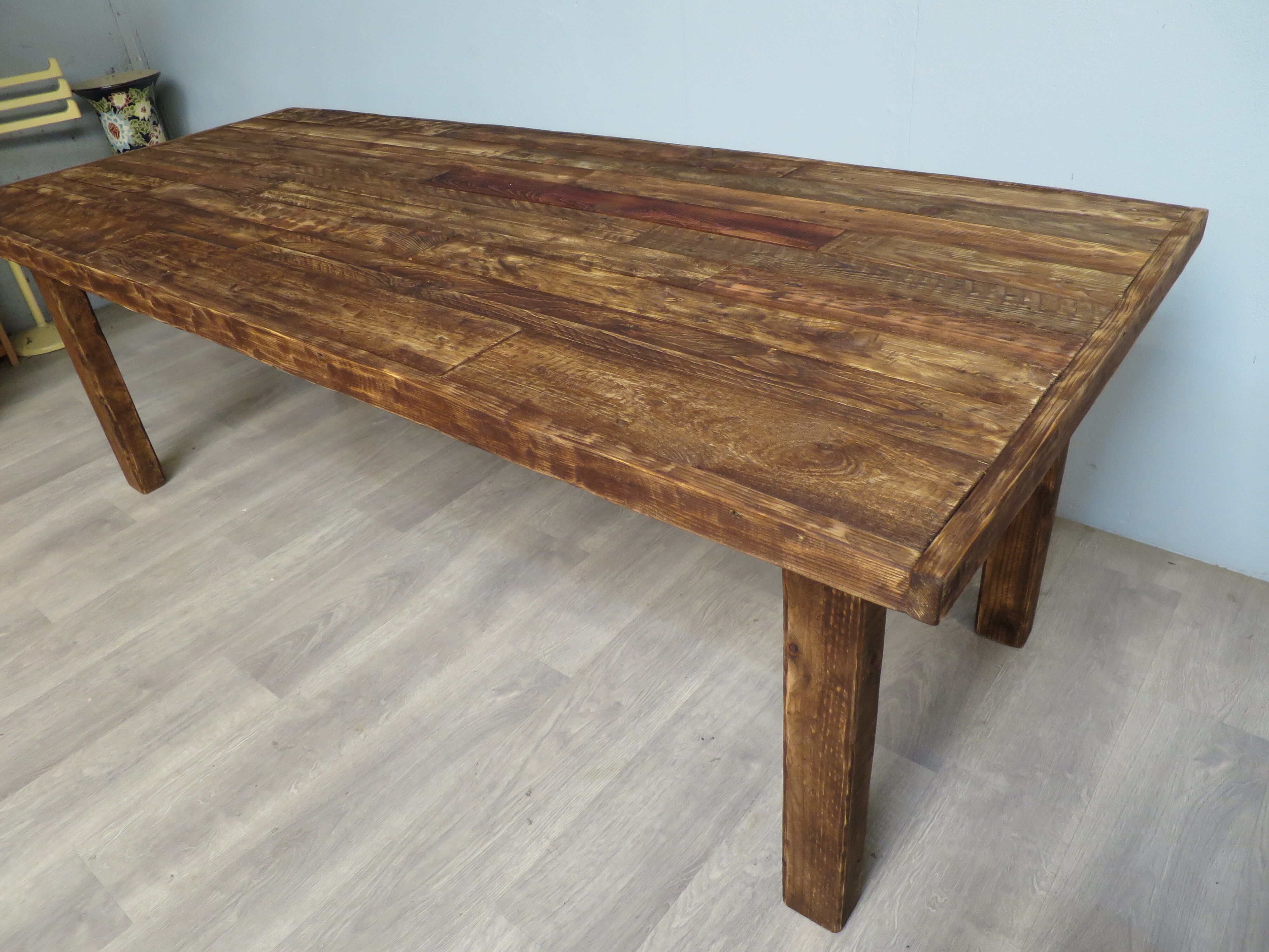 Table de ferme rustique