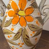 Ancien vase en céramique