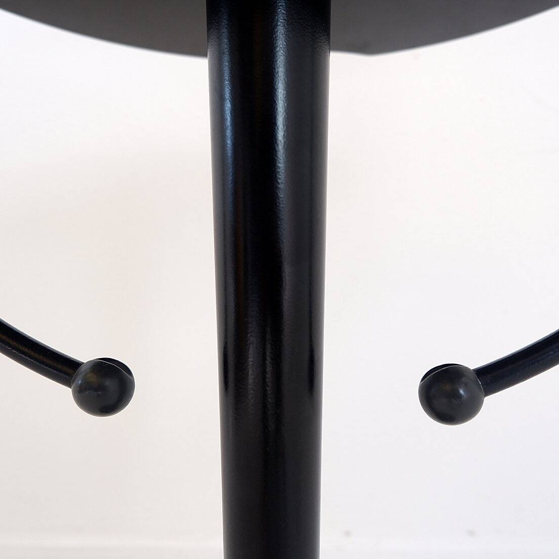 Side Table "Besico" by Siggi Fischer for Leolux, 1994