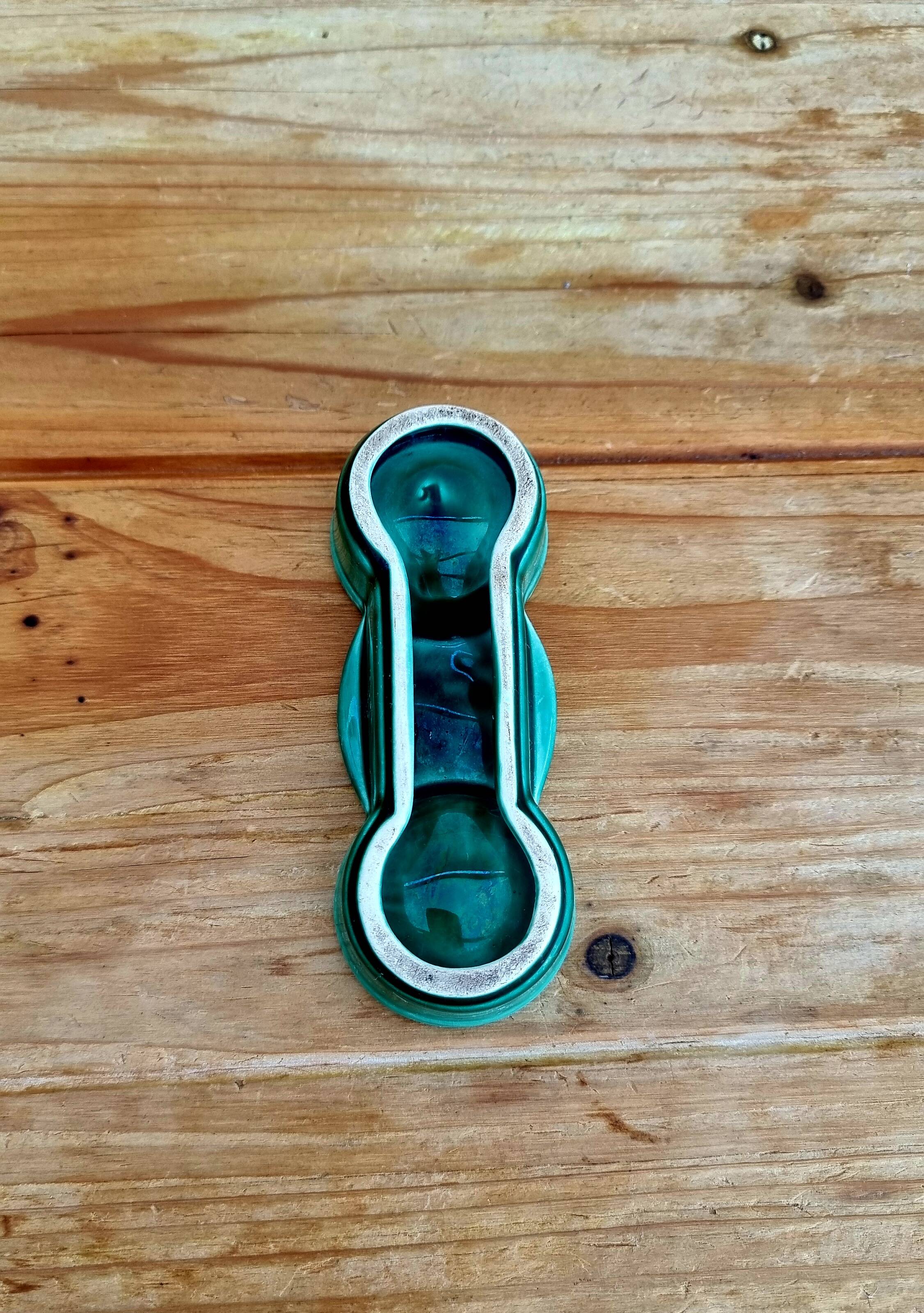 Salière double vintage en céramique vert émaillé 60's