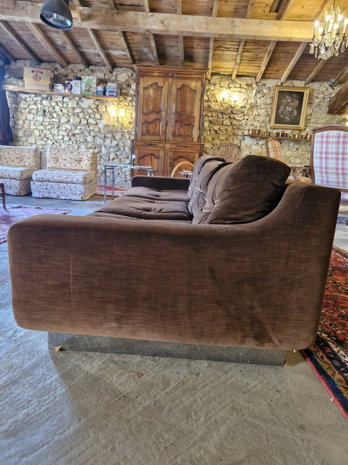 Vintage 3-seater canapé in brushed steel and brown velvet.