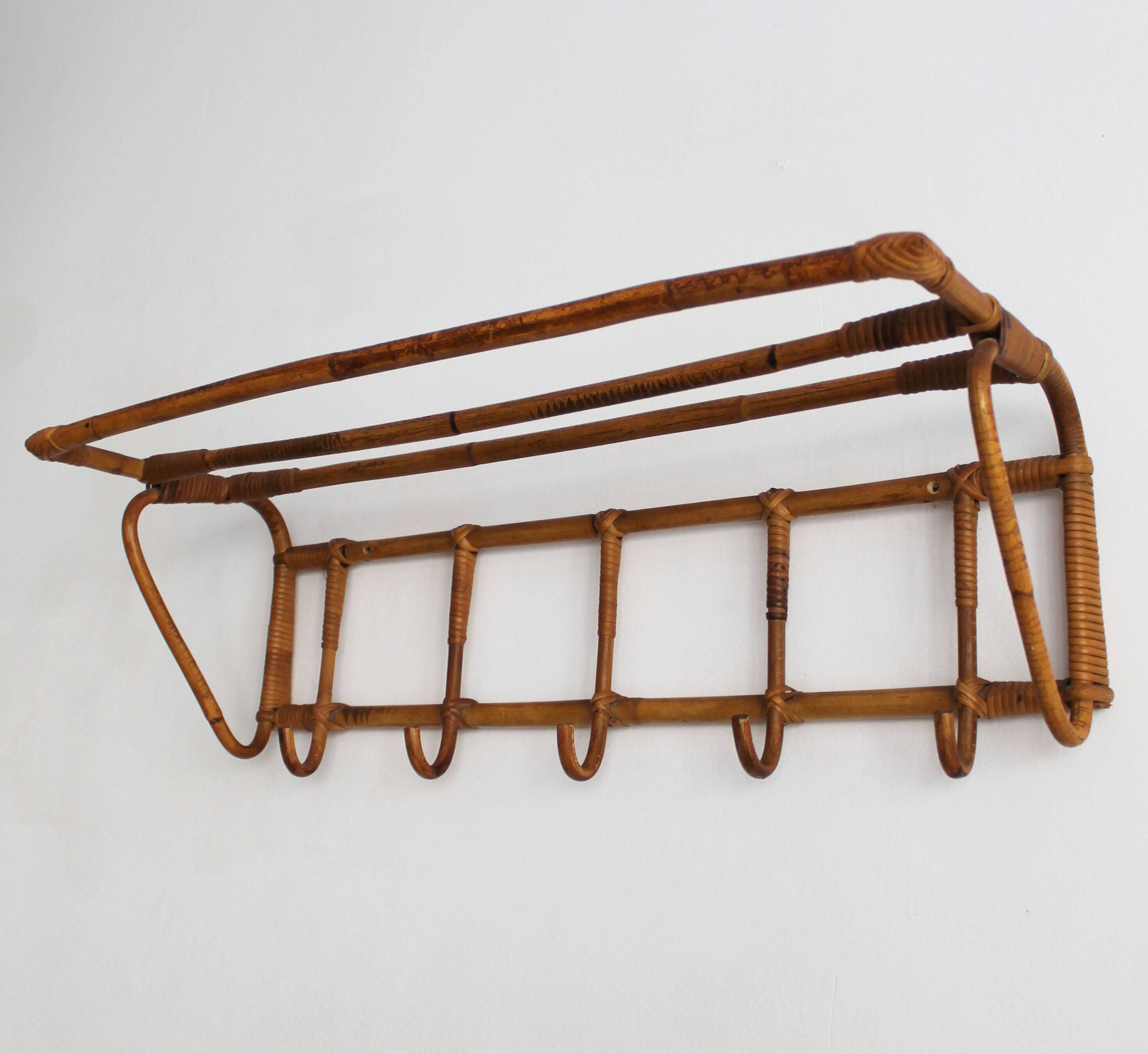 1960s Czechoslovak Rattan Wall Coat & Hat Rack, ÚLUV