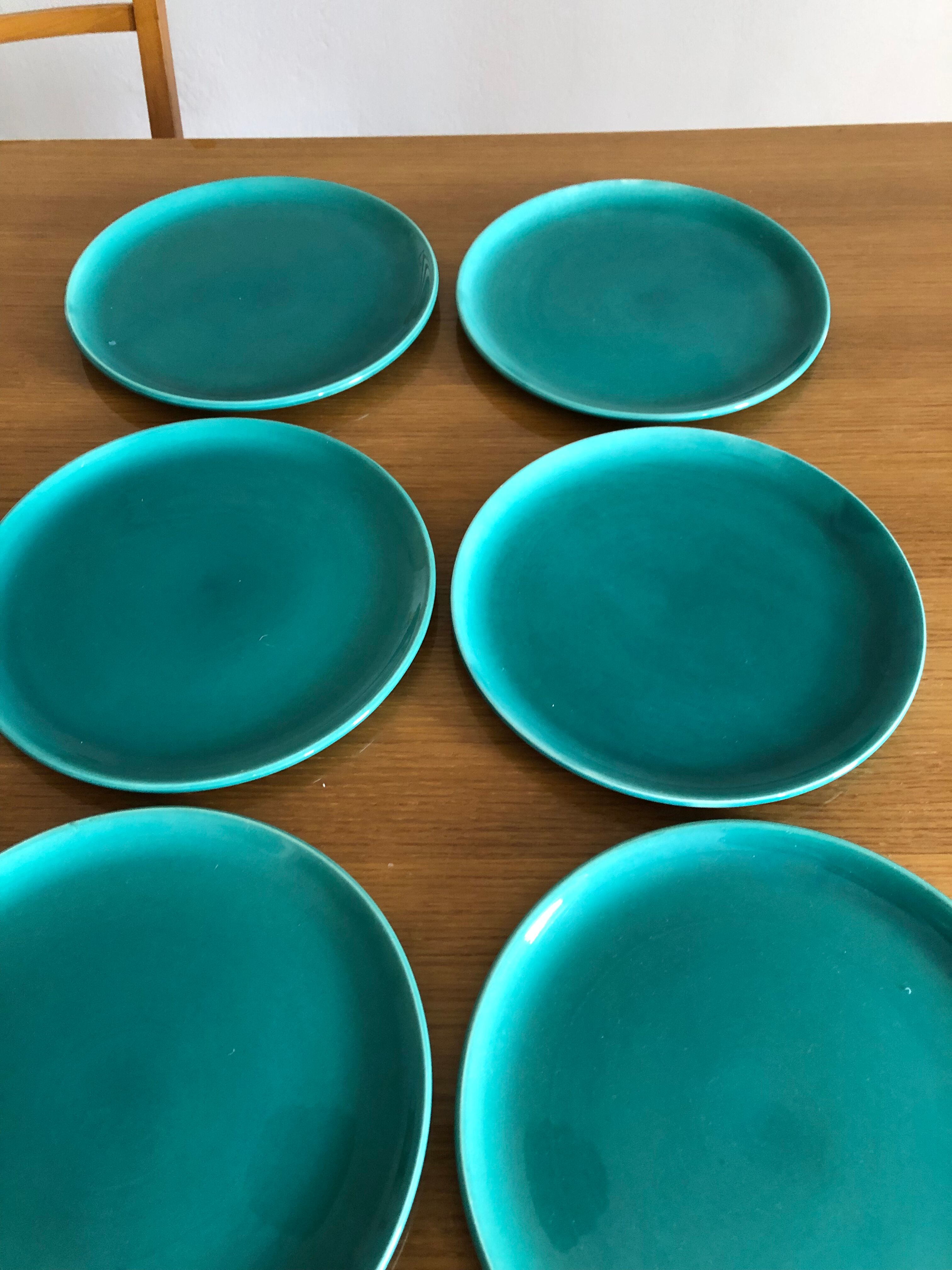 6 vintage flat earthenware plates