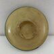 Plat en céramique glaçure crème Tunisie diamètre 23 cm xvii ou xviiie