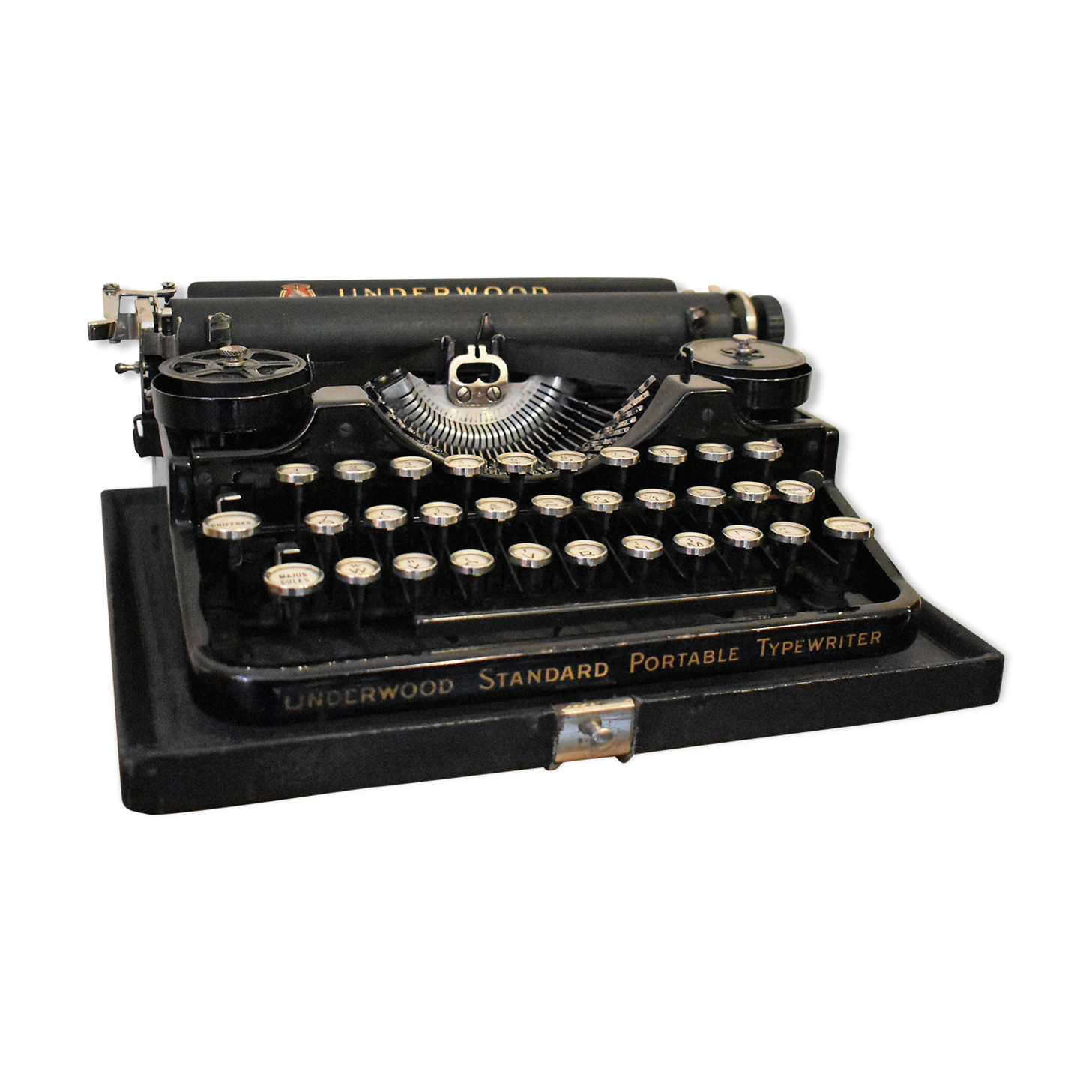 Underwood black notebook typewriter