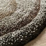 Oval rug from the 70s