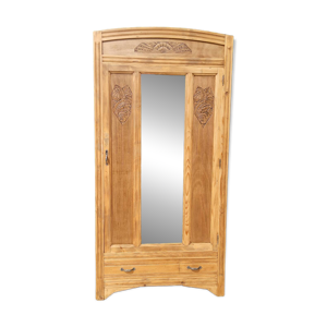 Armoire parisienne art