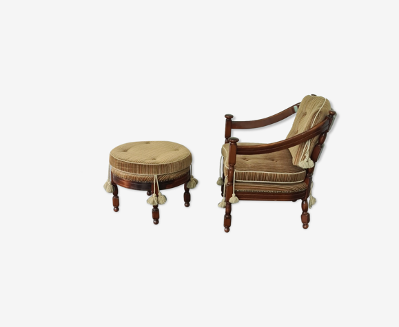 Fauteuil et pouf