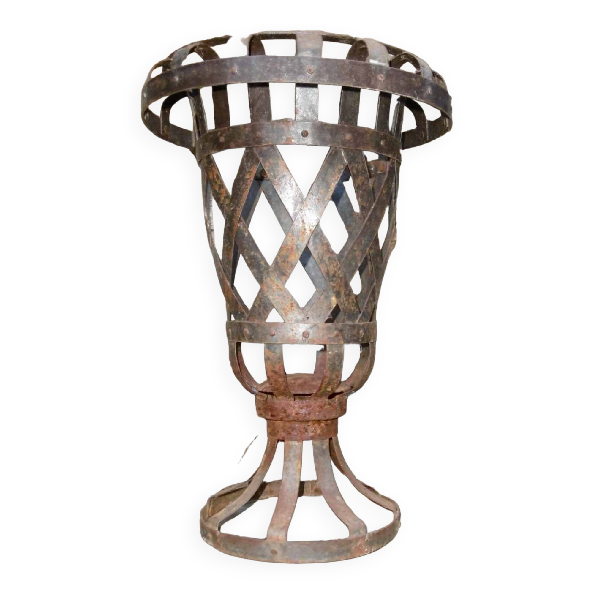 Vase-Jardinière with Medici profile in riveted steel blades