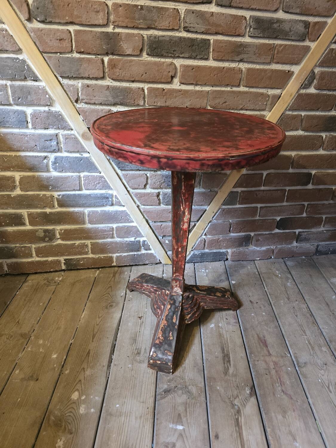 Bistro table Louis Vuitton