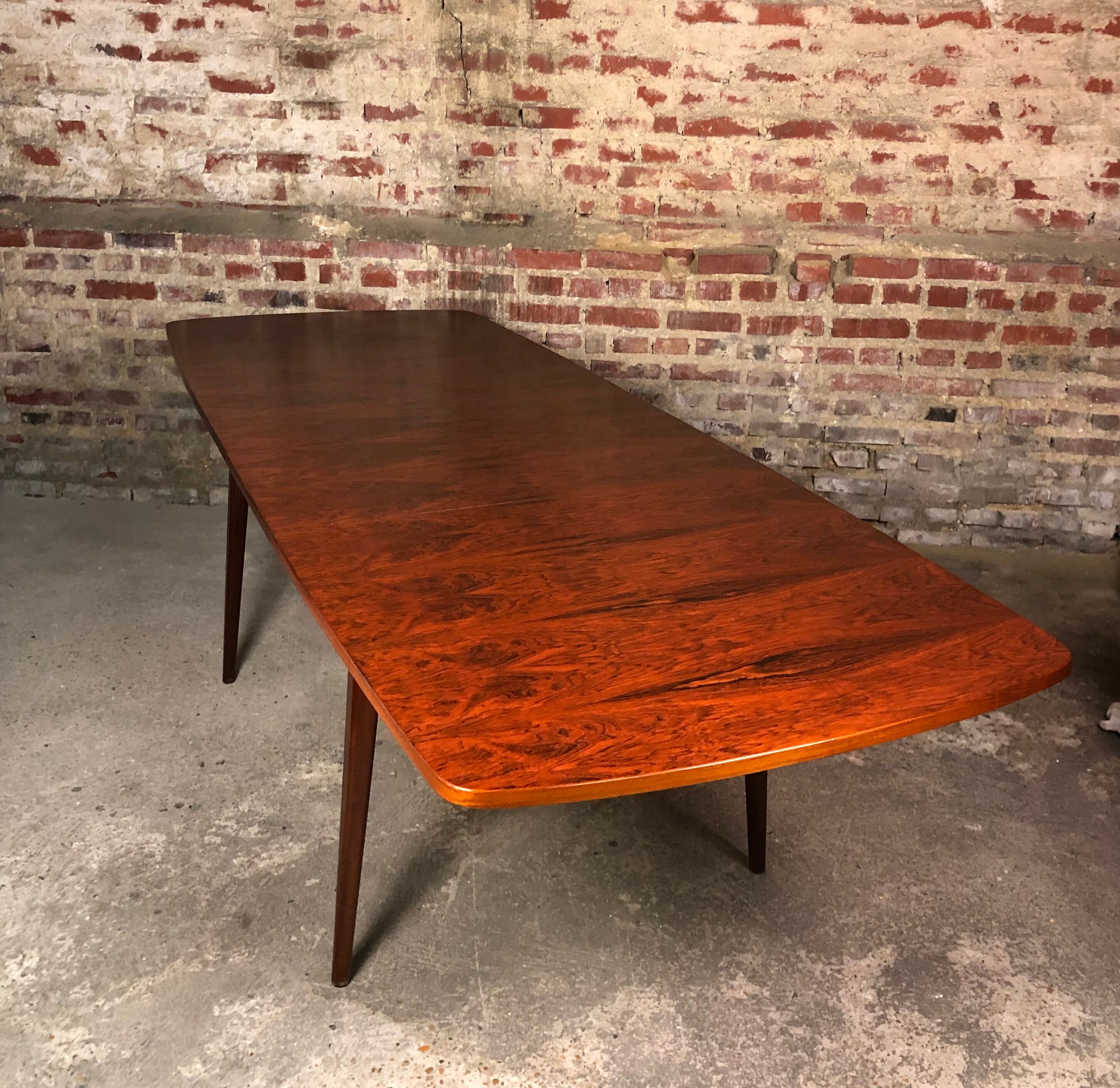 Scandinavian table with rosewood extensions from Rio vintage 1960