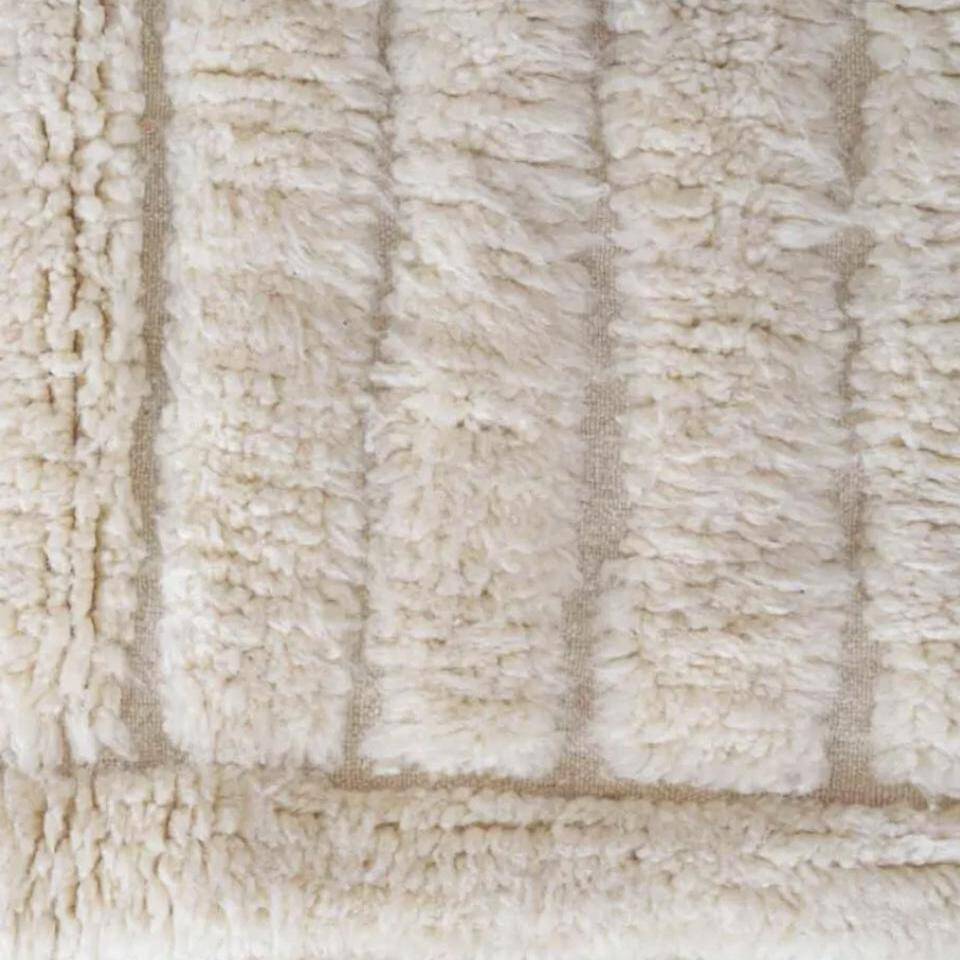 Large Moroccan wool rug 3 x 2 m