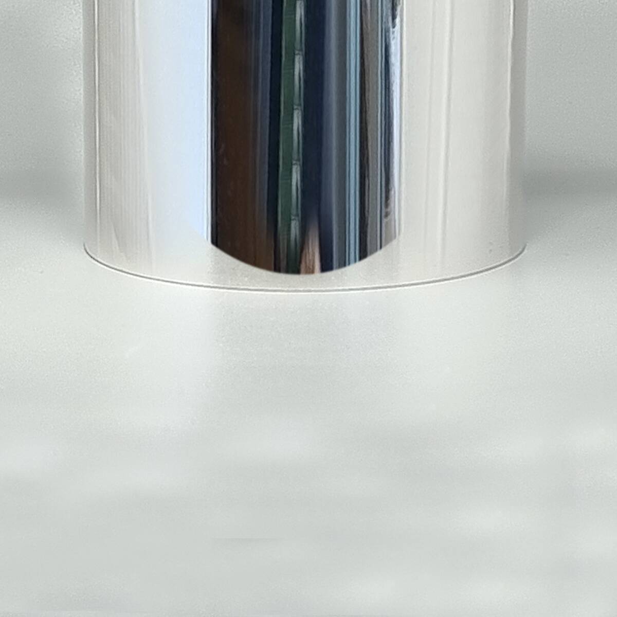 1960s Gorgeous Ice Bucket by Durousseau & Raynaud in Silver Plated. Made in