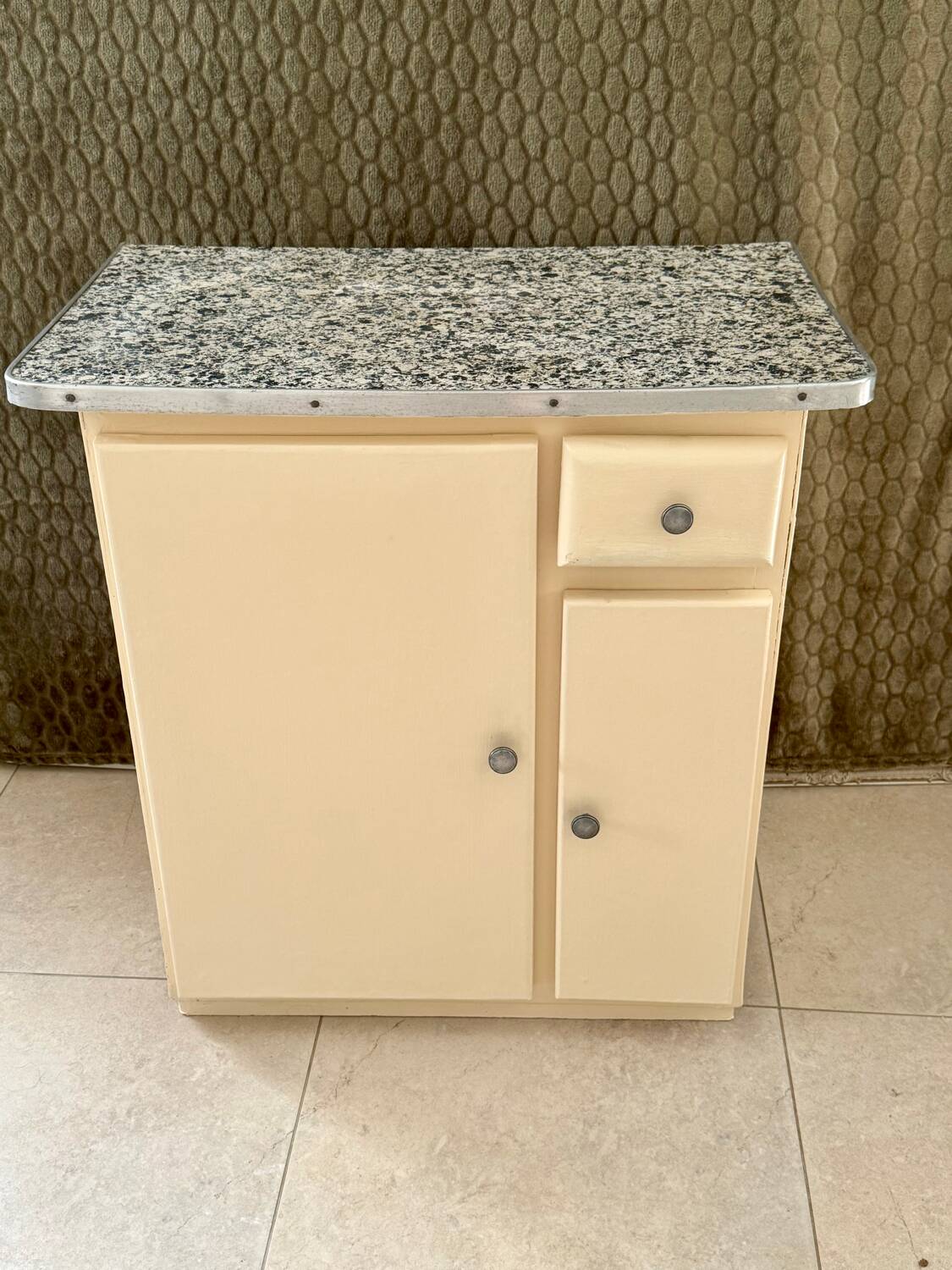 Small 50s kitchen sideboard, vintage kitchen furniture.
