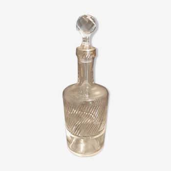 Carafe en verre moulé monture argent