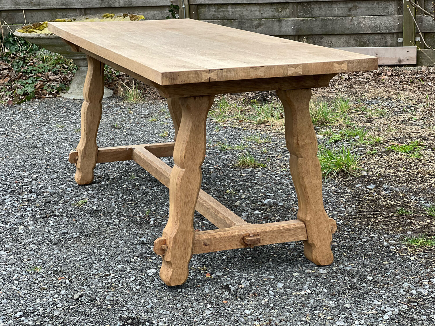Farmhouse table