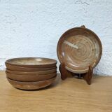 6 stoneware plates