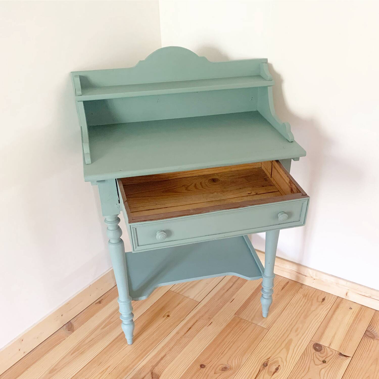 Vintage painted wood dressing table