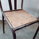 Chaise bistrot de style industriel métal et bois