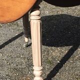 Flap table