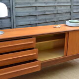 Enfilade par White & Newton