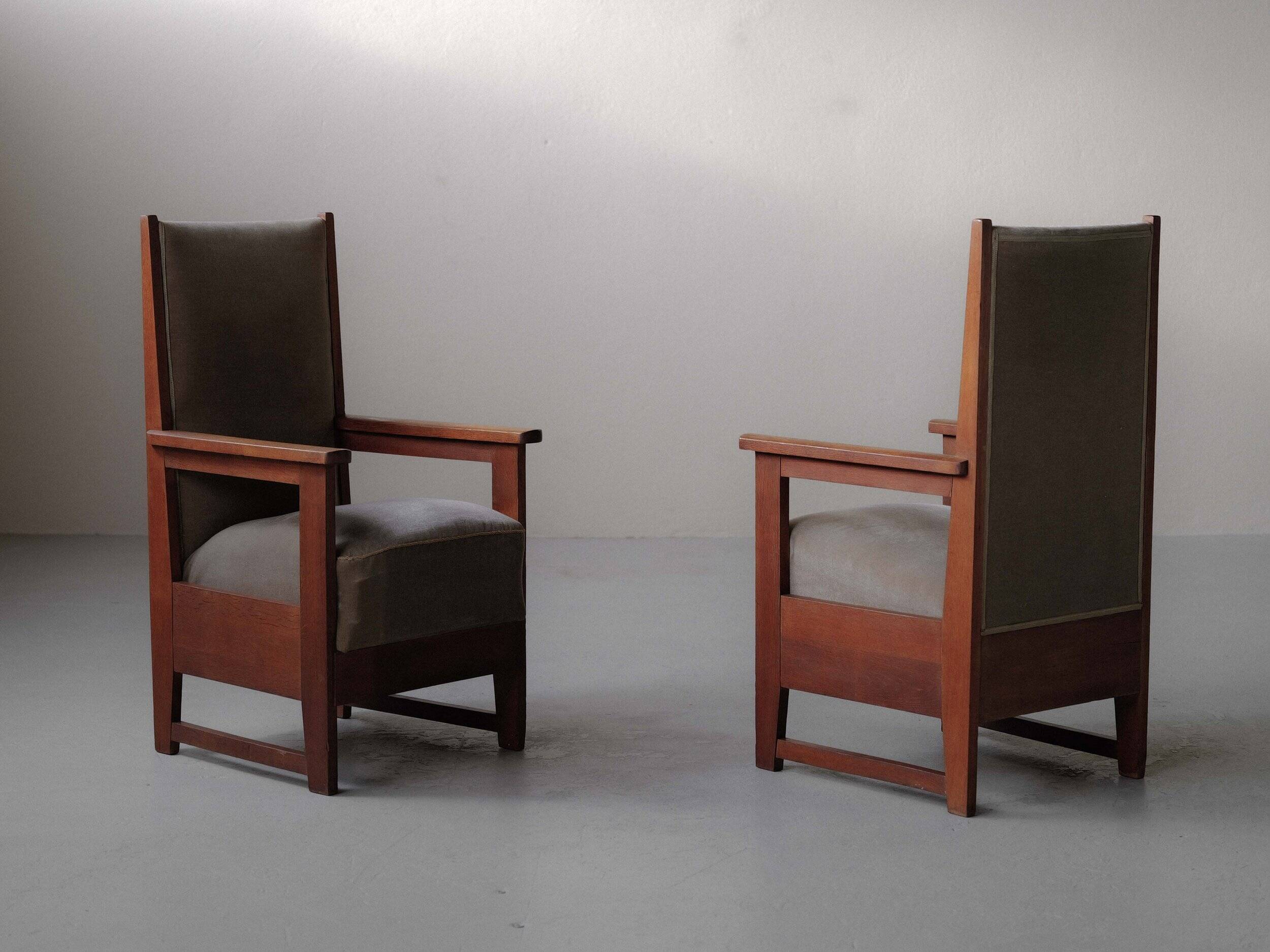 Pair of Art Deco armchairs – Amsterdam School, circa 1930