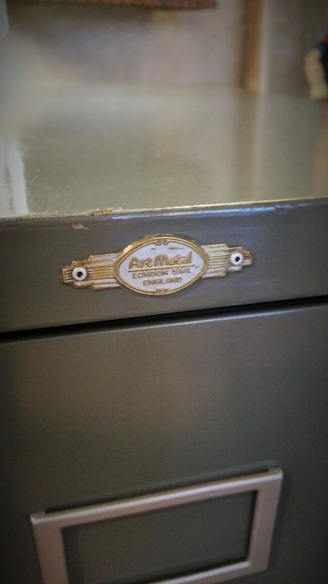 Air metal 50s metal cabinet