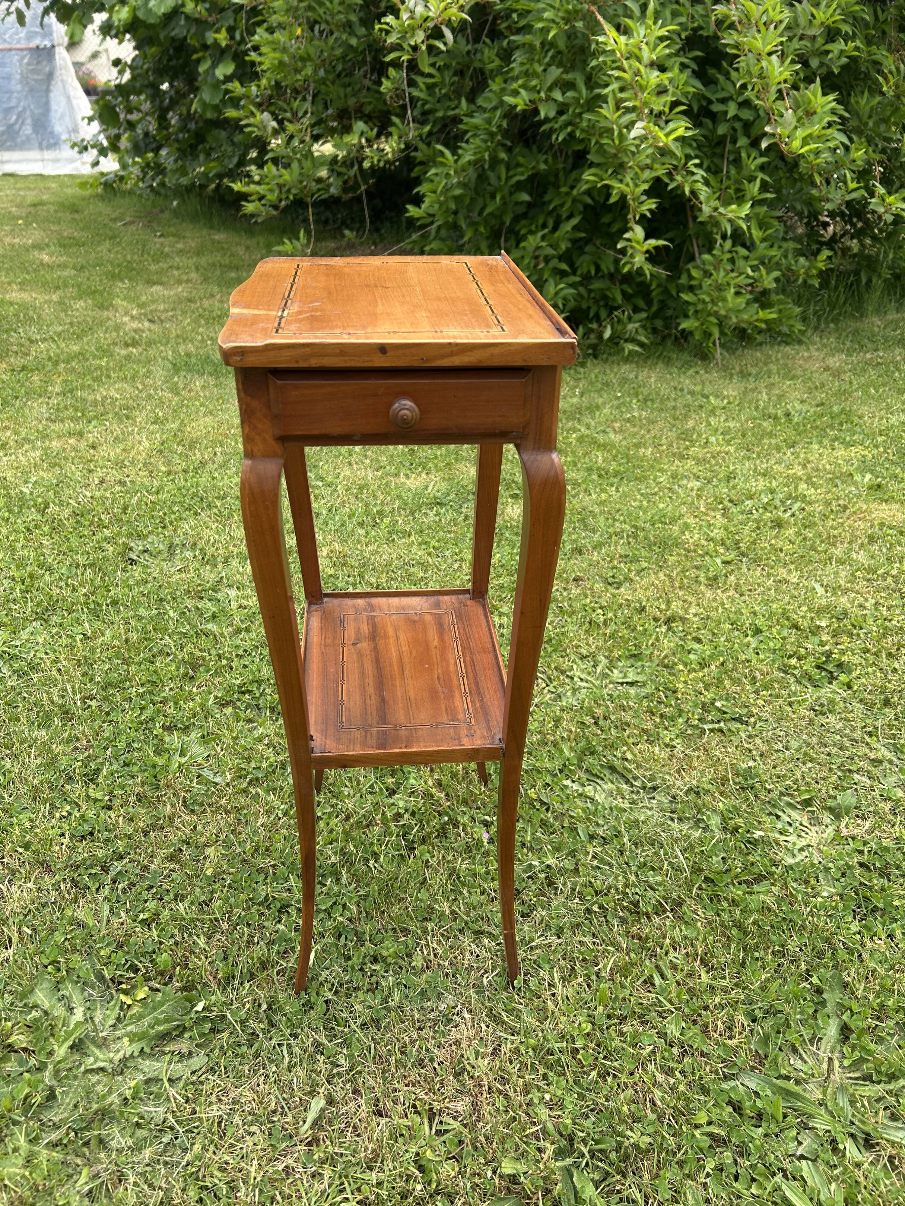 Small sofa end table
