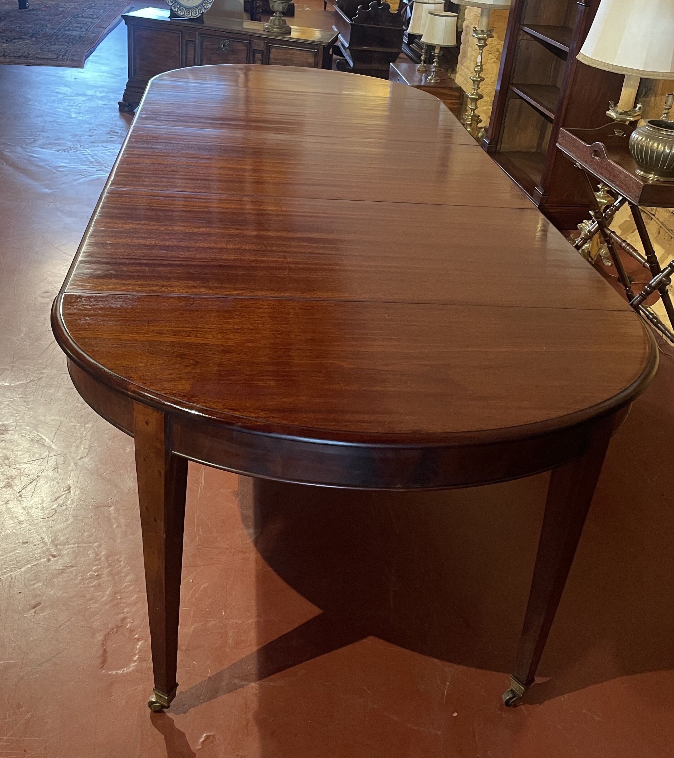 Extensible Louis XVI mahogany dining table with band - 19th century