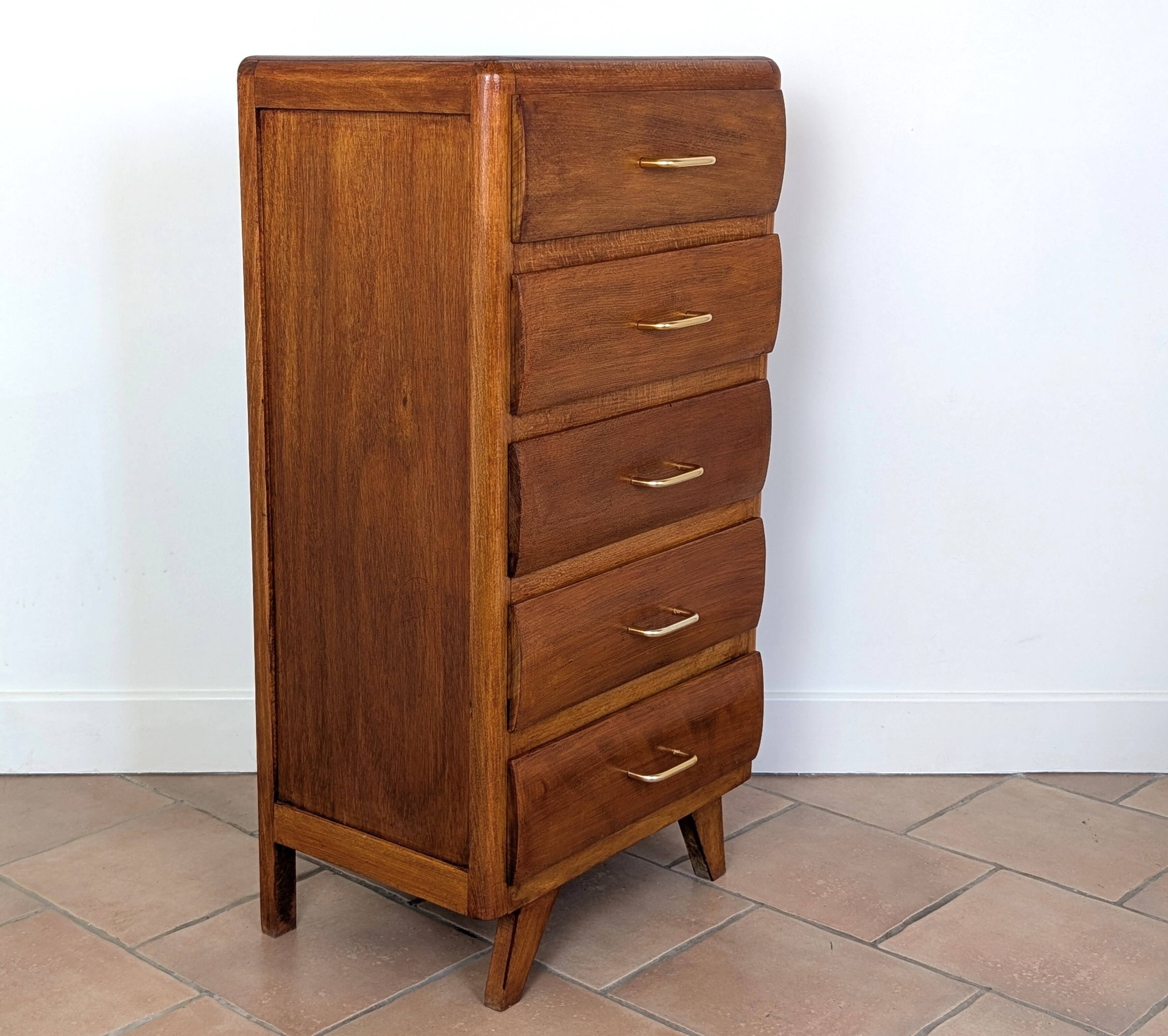 Vintage chest of drawers