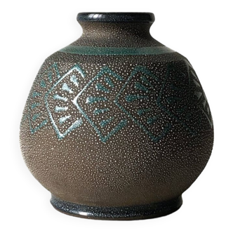 Decorative ceramic vase