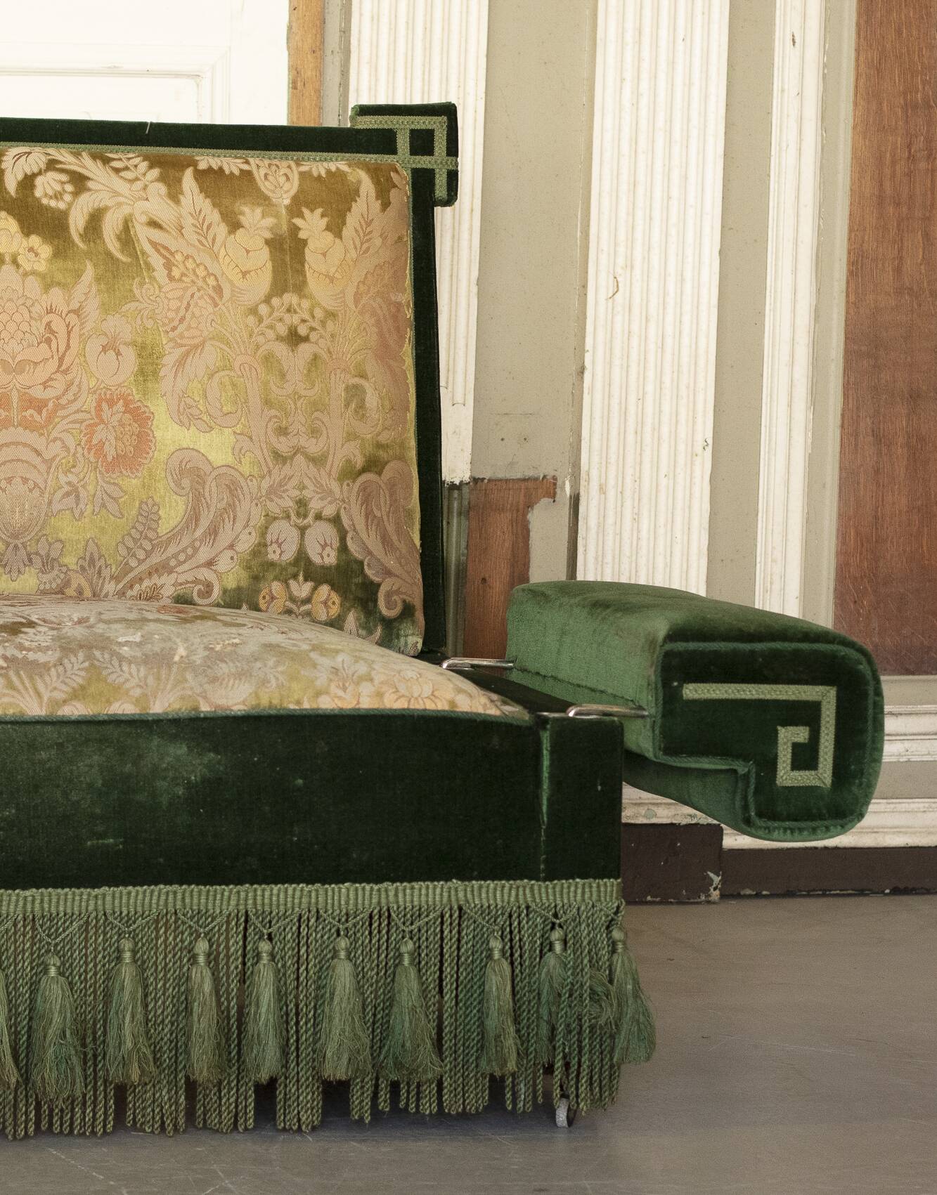 German Art Nouveau sofa bed c.1900 – green velvet