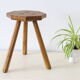 Tabouret tripode de ferme rustique vintage