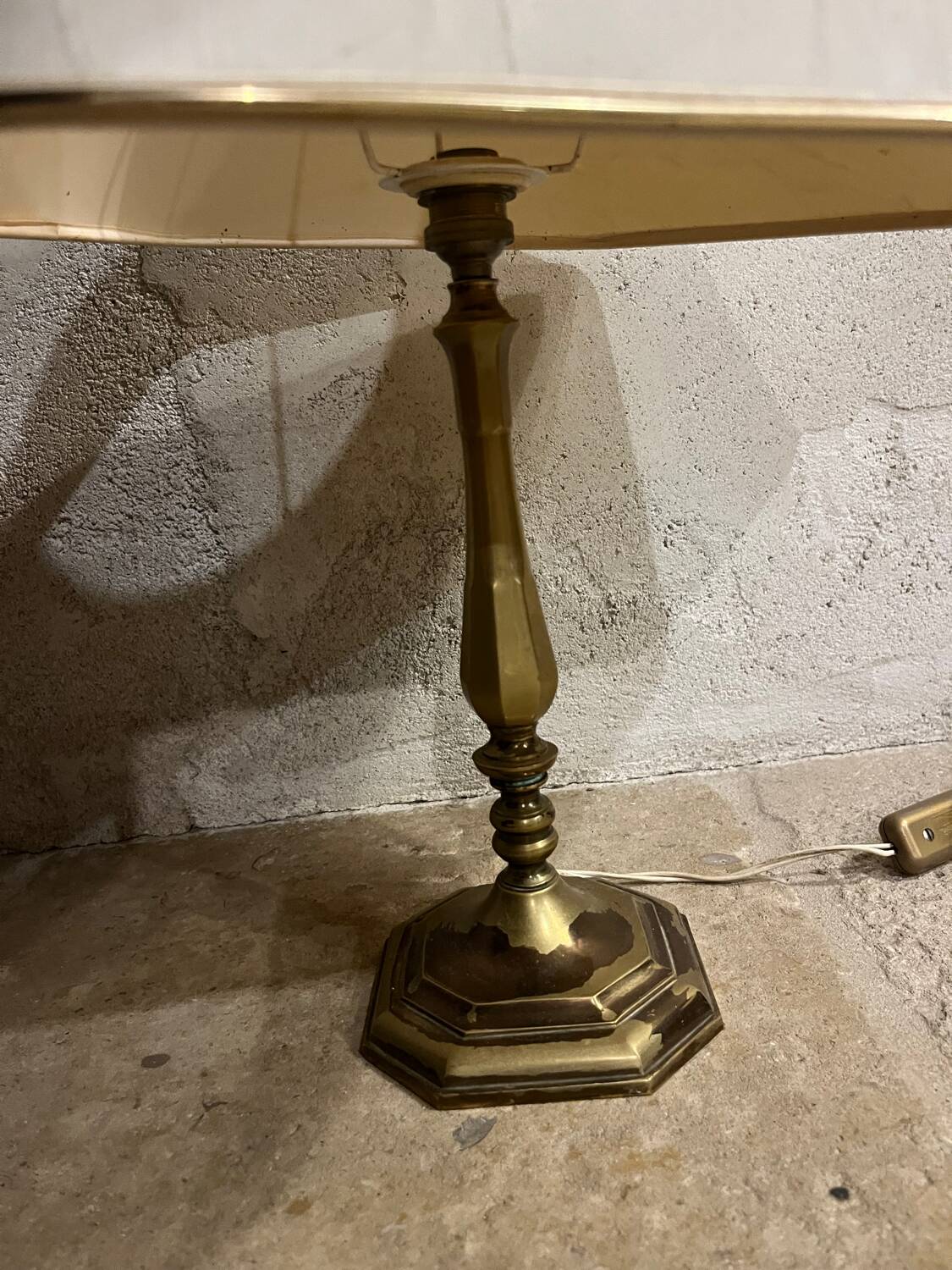 Vintage 1950s brass lamp