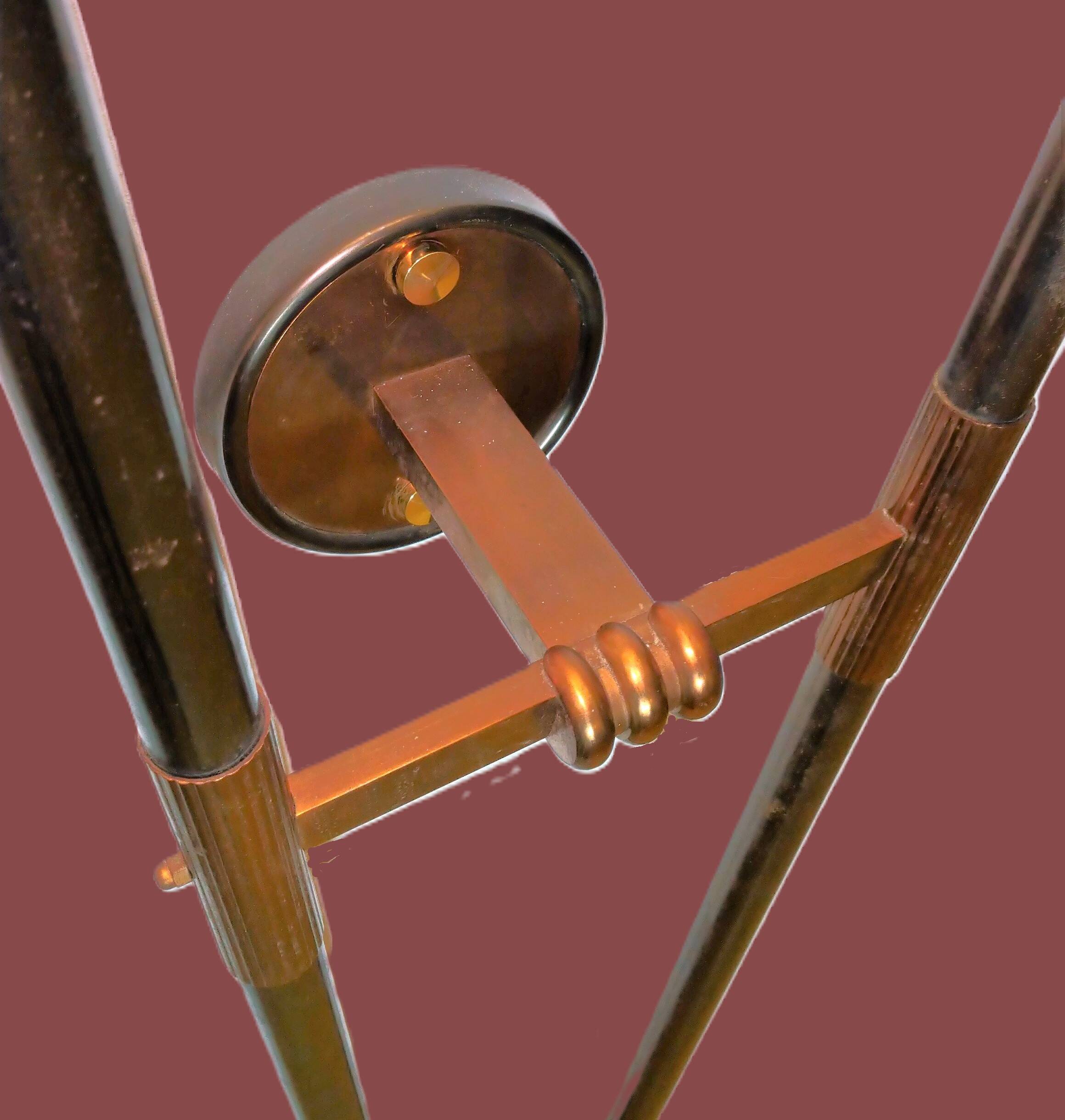 Double wall light in brass and opaline glass, 1960