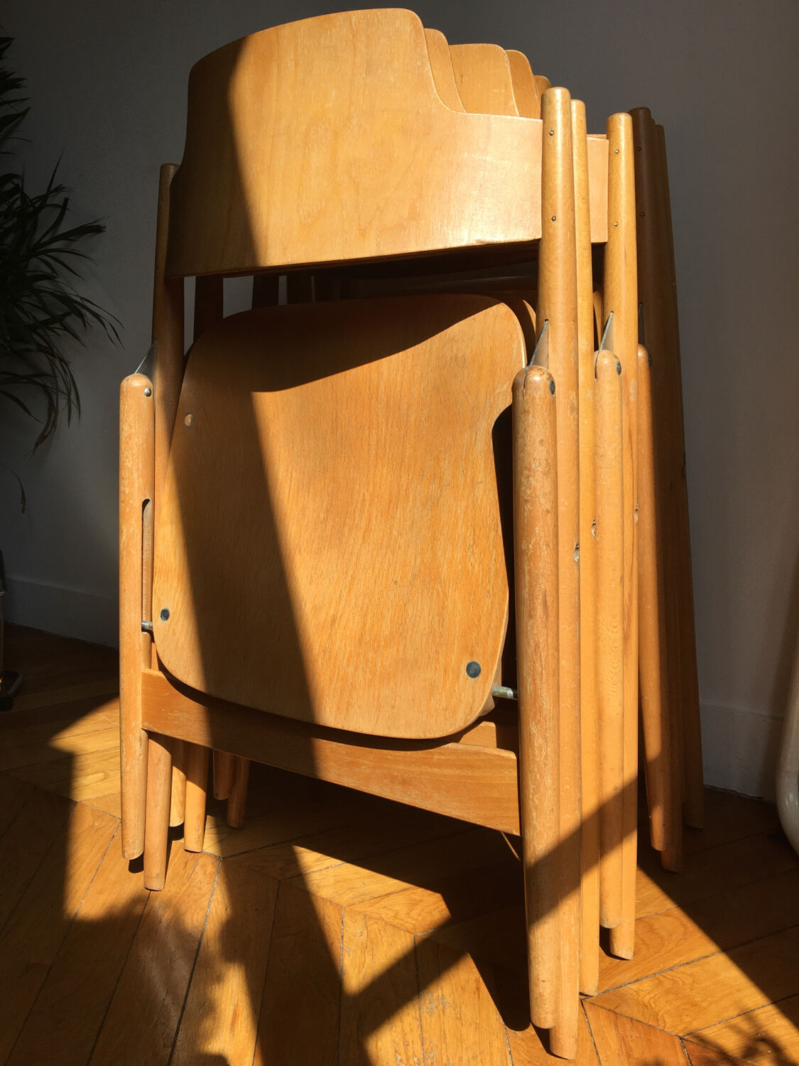 Folding chair