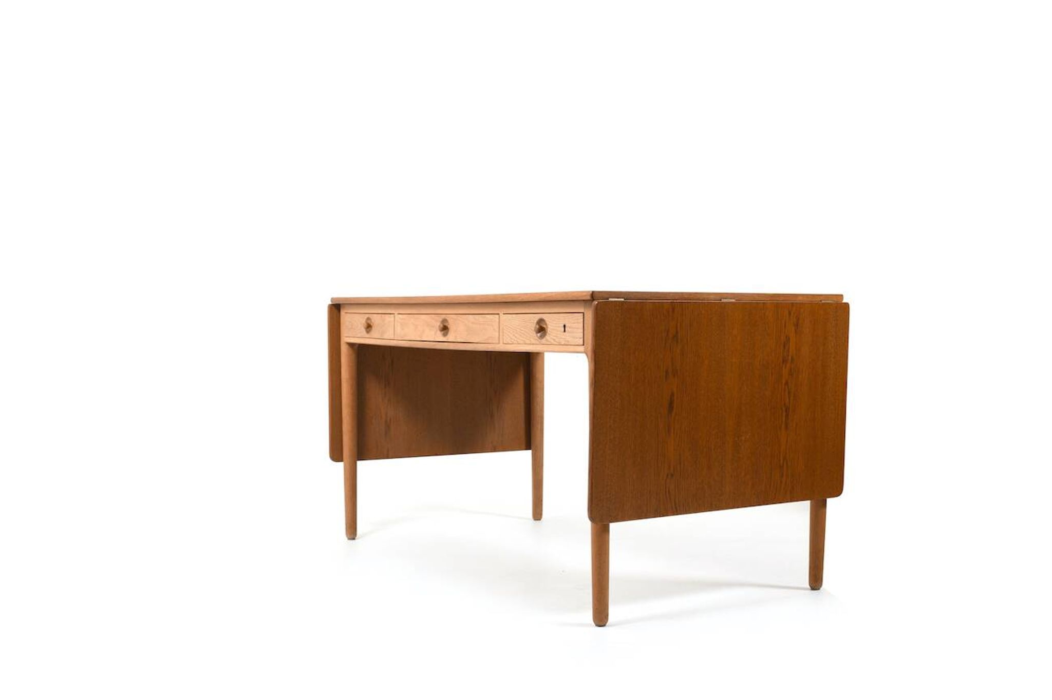 Fine Danish Hans J. Wegner Desk AT-305 Andreas Tuck 1950s.