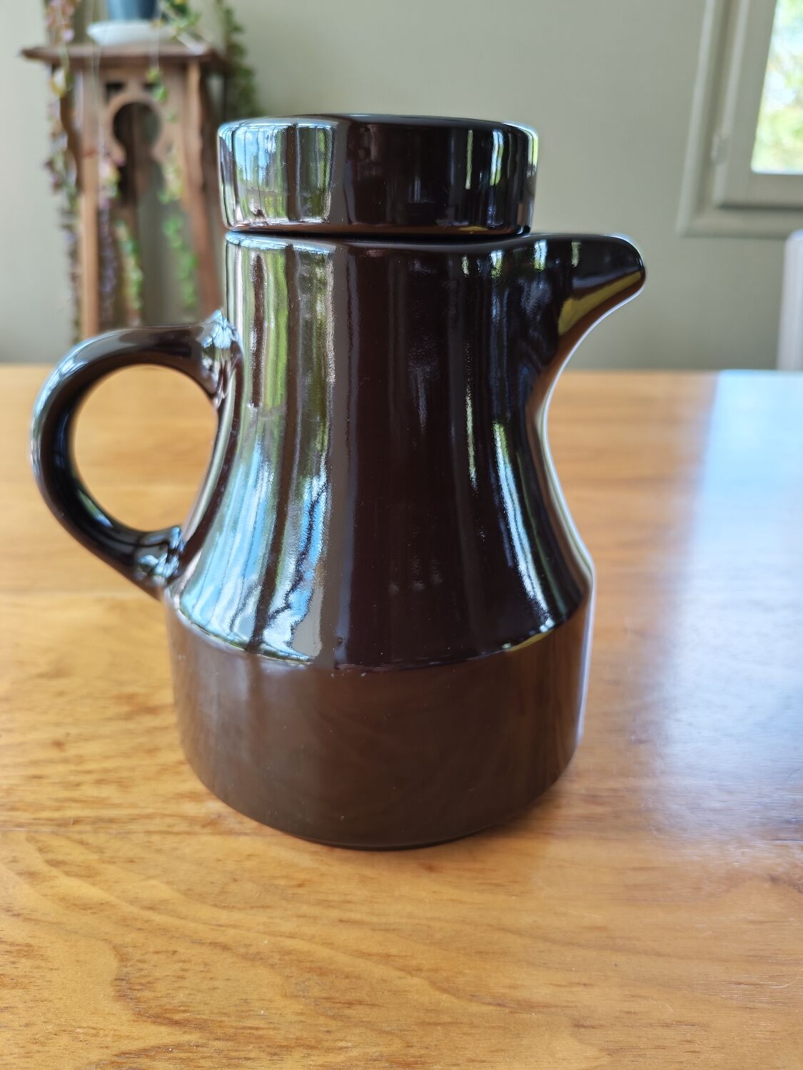 Vintage 1970s breakfast service