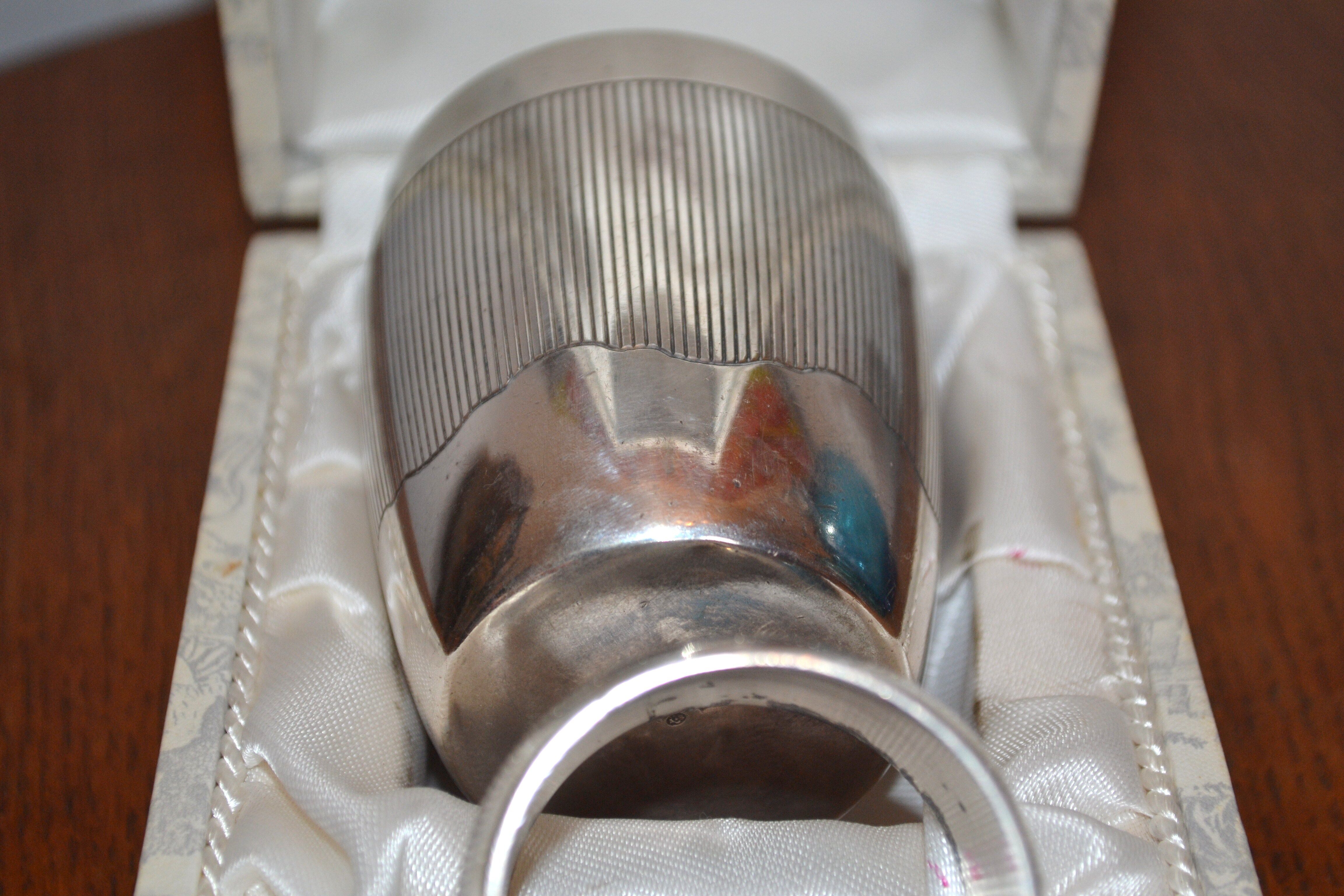 Timbale and serviette rond