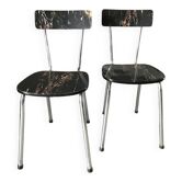 Chaises en Formica noir marbré