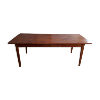 Farm table