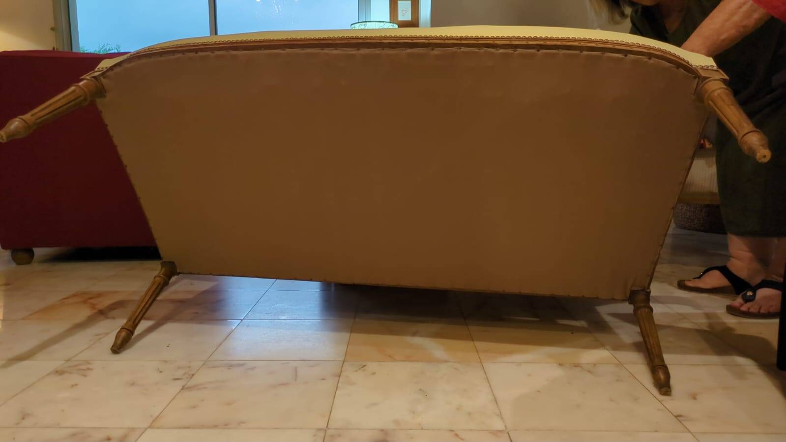 Banquette Louis XVI refaite à l'ancienne