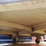 Industrial trolley, roulette shelf