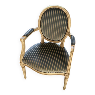 Fauteuil Louis  XVI à médaillon