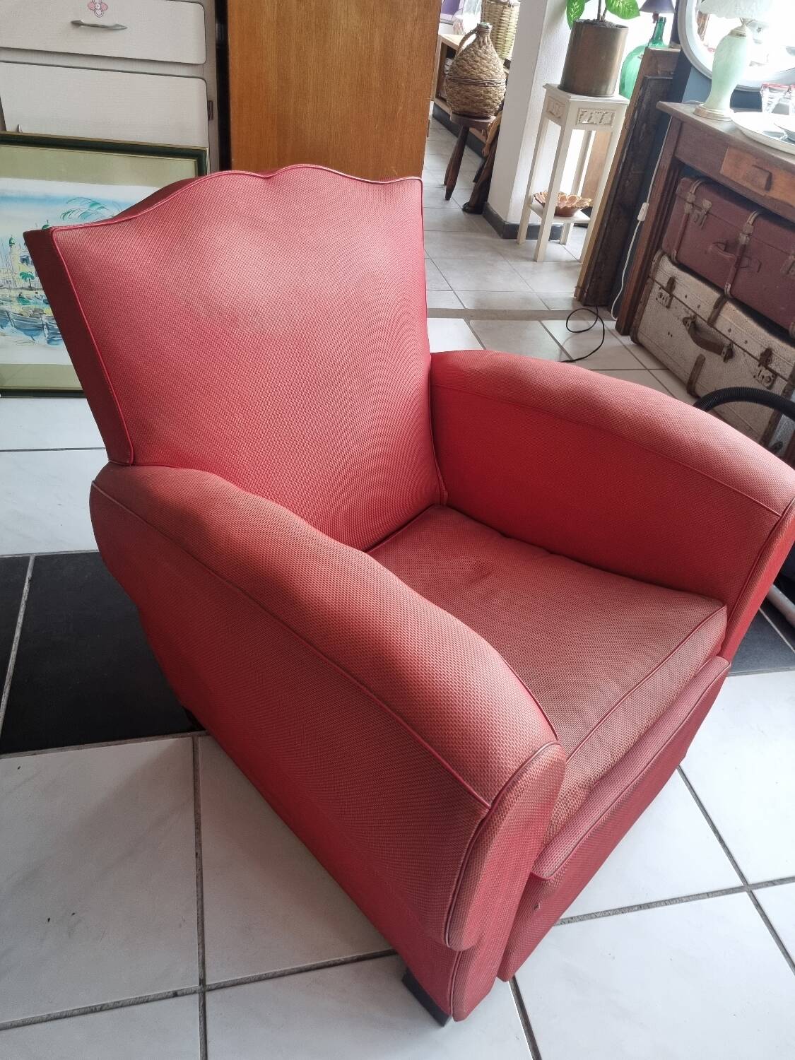 Ancien fauteuil club moustache