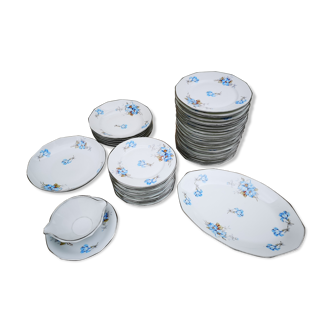 Porcelain service, blue flowers, 45 pieces.