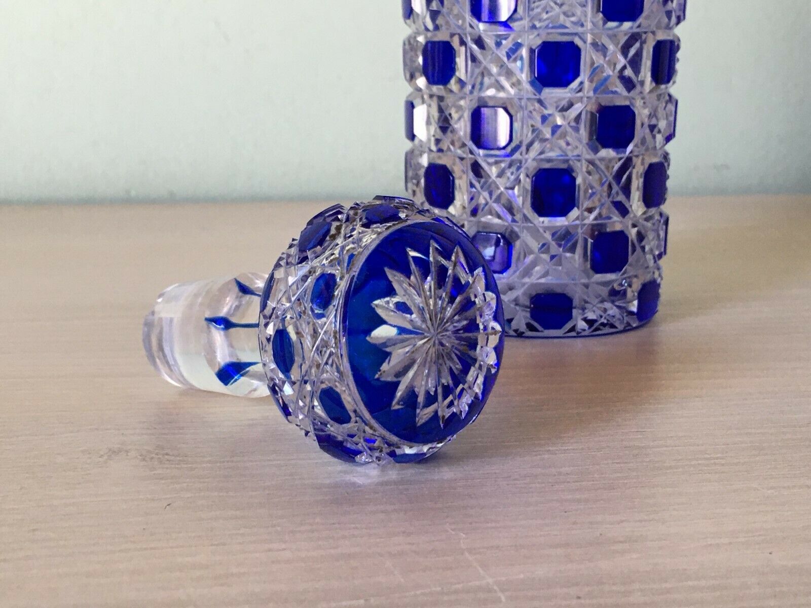 Baccarat crystal bottle model diamonds stoned blue