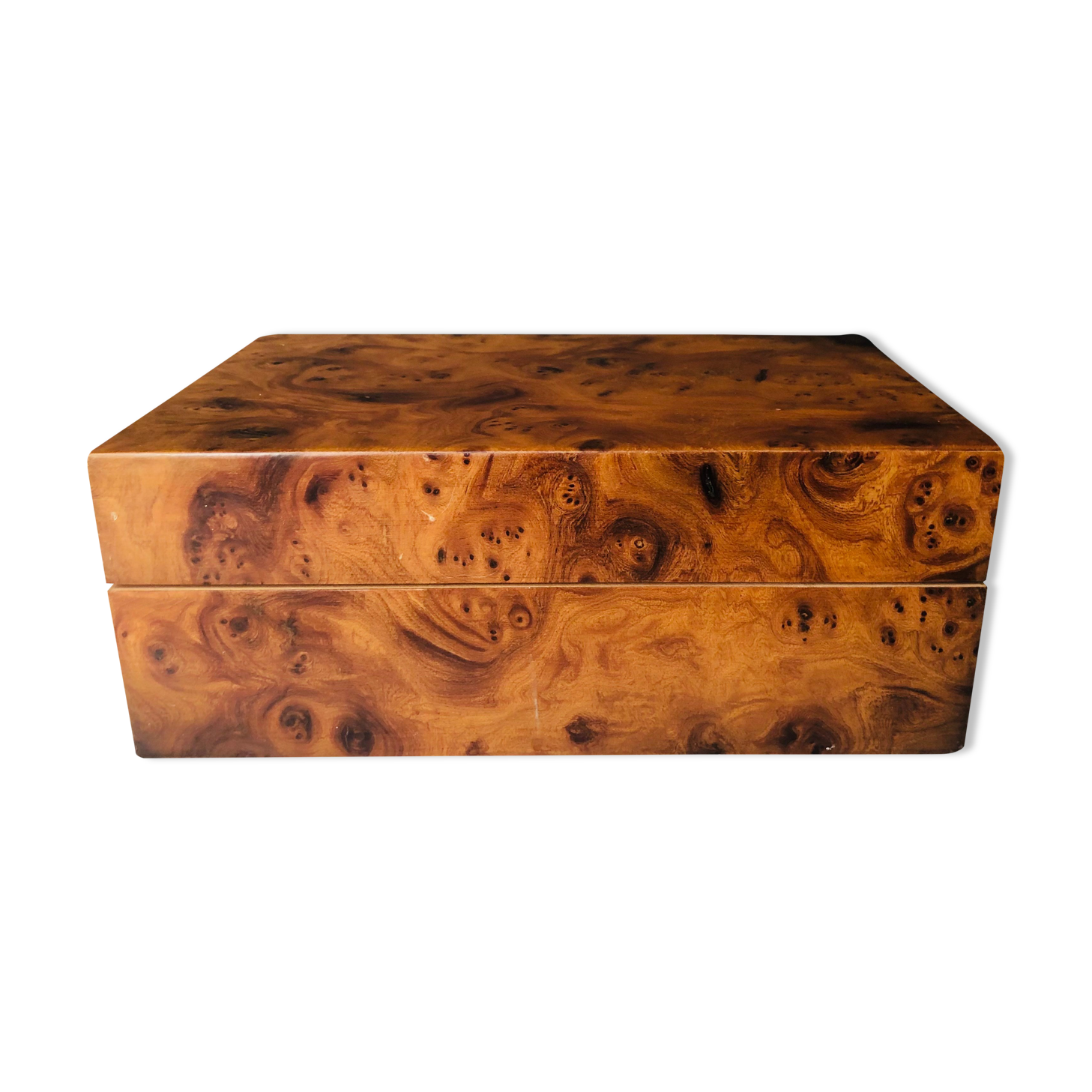 Cigar box