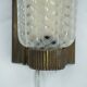 Grande applique Art déco simple en laiton et plexiglas. Italie, années 1930.