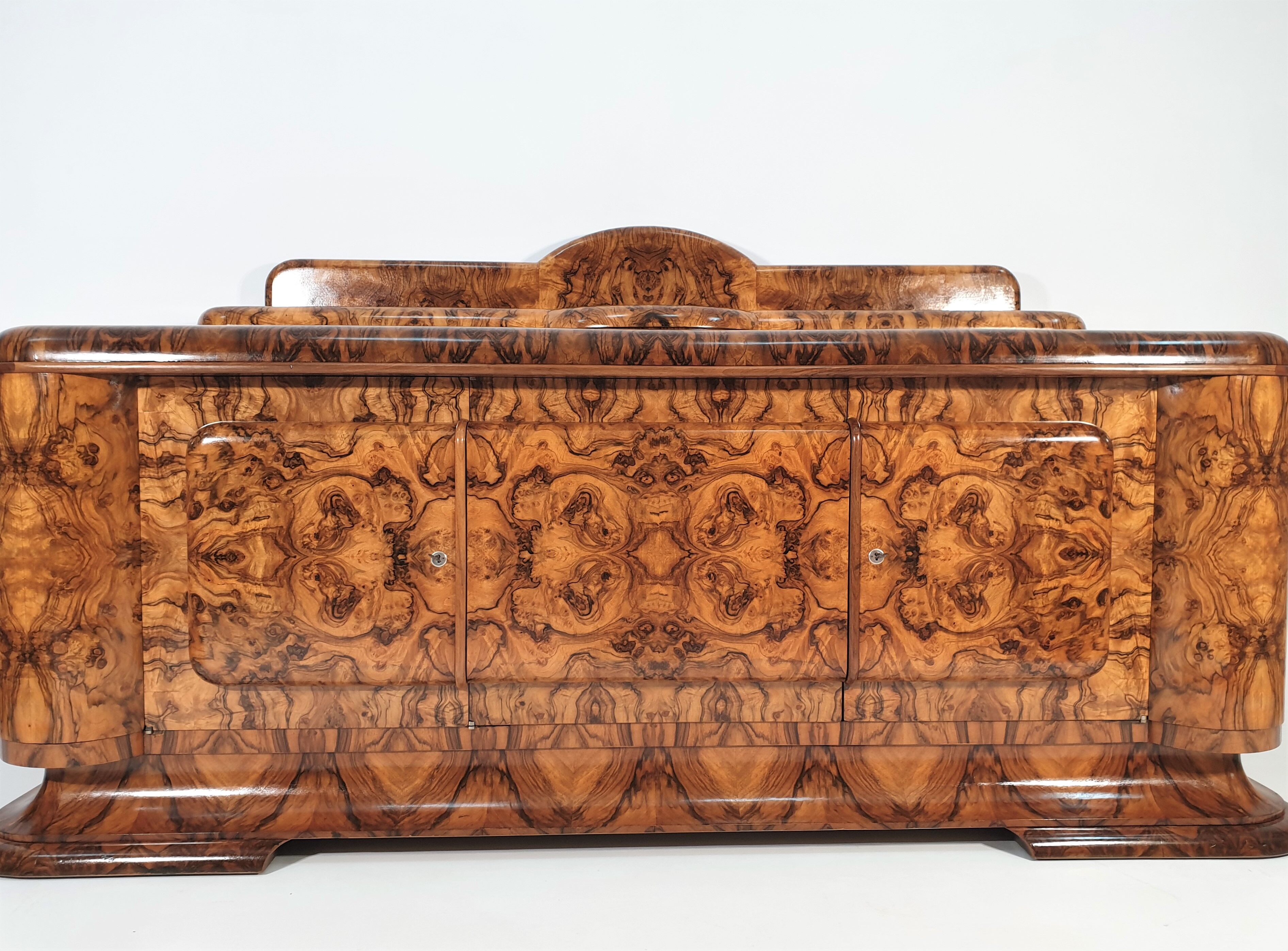 Art Deco Walnut Veneer Buffet, 1940s